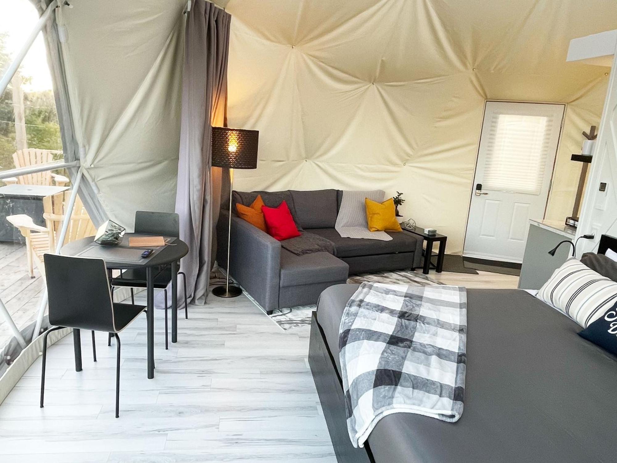 Port Wade Glamping Domes Villa Victoria Beach Luaran gambar